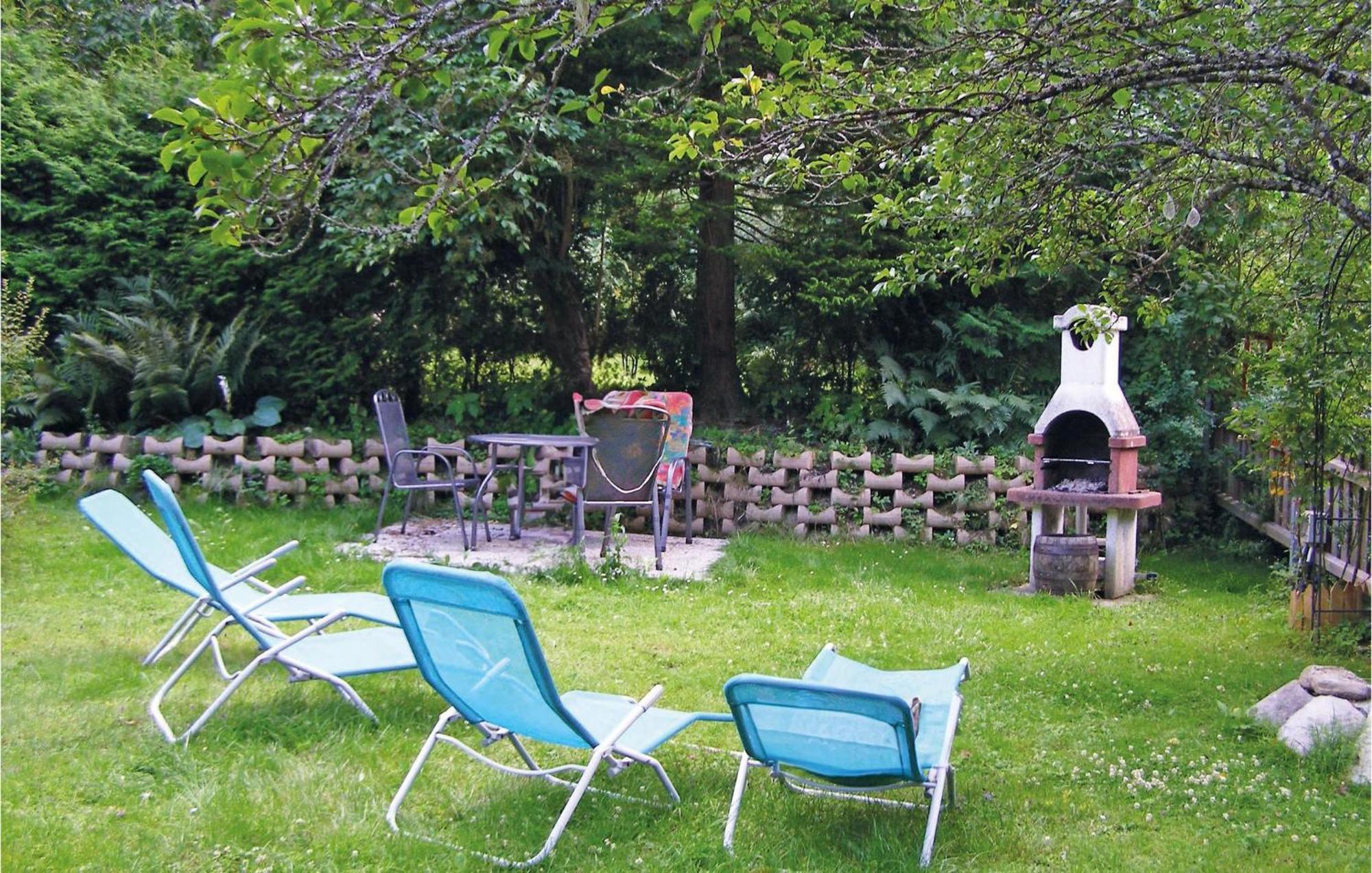 Ferienwohnung Mit Seeblick Aldrans Exteriör bild
