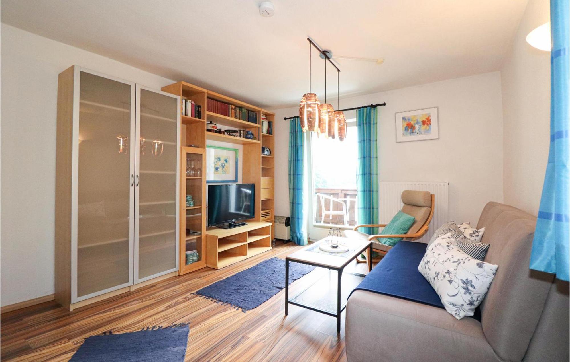Ferienwohnung Mit Seeblick Aldrans Exteriör bild